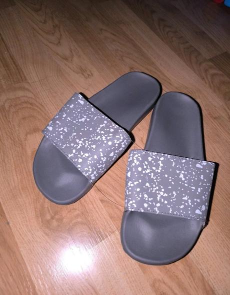 Pánske šľapky, 44