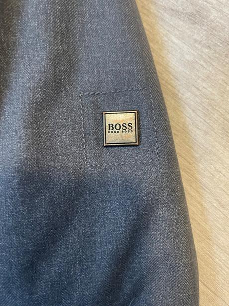Hugo boss bunda, hugo boss,134