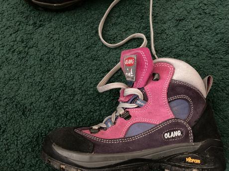 Turisticke topanky olang, olang,33