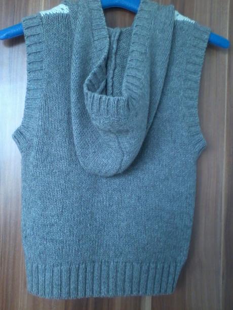 Vestička s kapucňou 146/, h&m,152