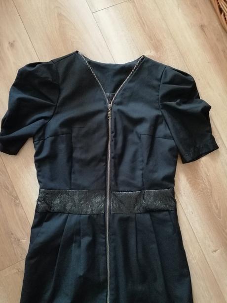 Čierne šaty na zips, 38