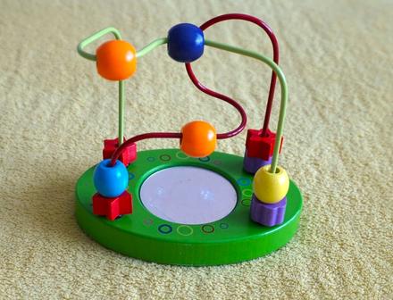 Prevliekacia hra pre najmenších,