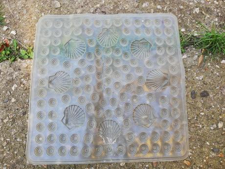 Protišmyková podložka do sprchy, 