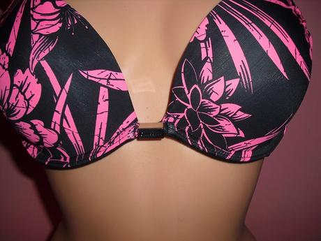 Sexy bikiny ensored, s