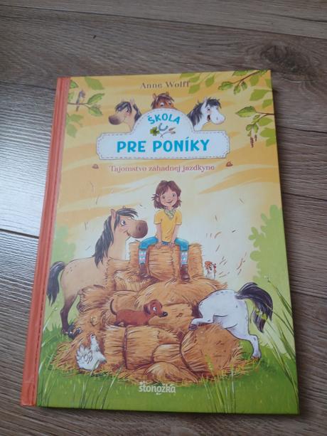 Škola pre poníky - tajomstvo záhadnej jazdkyne, 