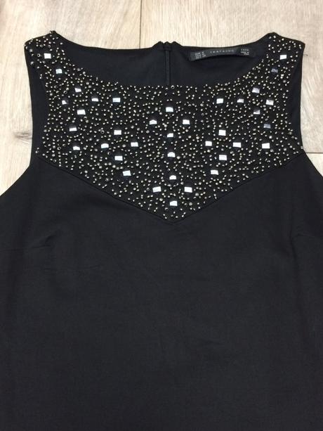 Šaty puzdrové čierne trafaluc zara veľ. m,, zara,m