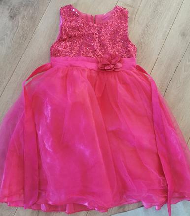 Šaty na svadbu, 128