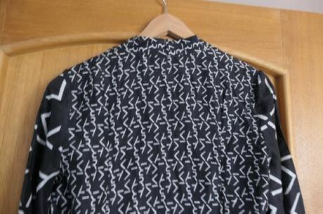 Karl lagerfeld luxusne damske satenove saty xs/s, xs