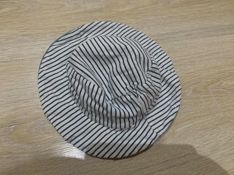 Klobúk obojstranný86az92, 86