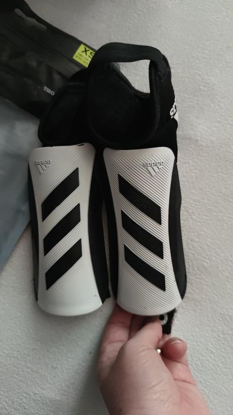 Chrániče adidas, 