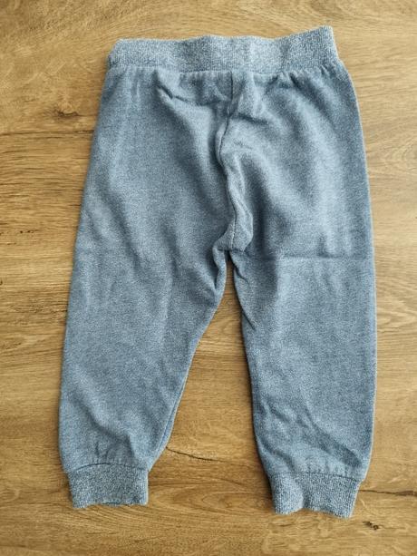 Tepláky zn. disney veľkosť 12-18 mesiacov, disney,74