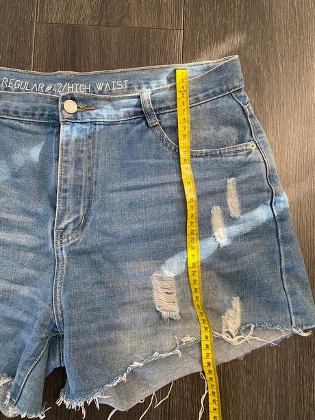 Dámské kraťasy velk.42, xl