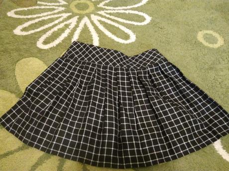 Krásna károvaná suknička, f&f,122