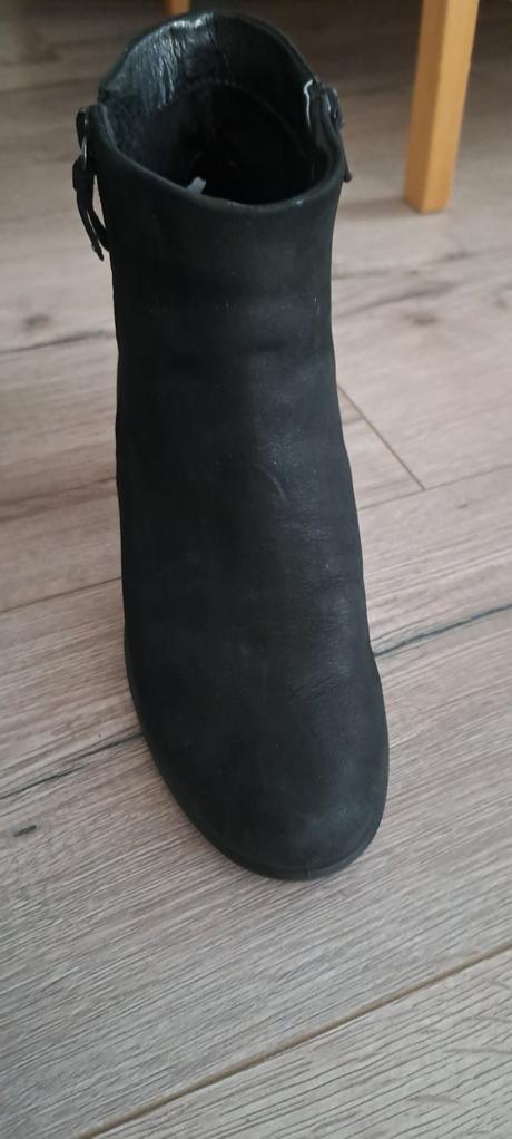 Čižmy, ecco,39