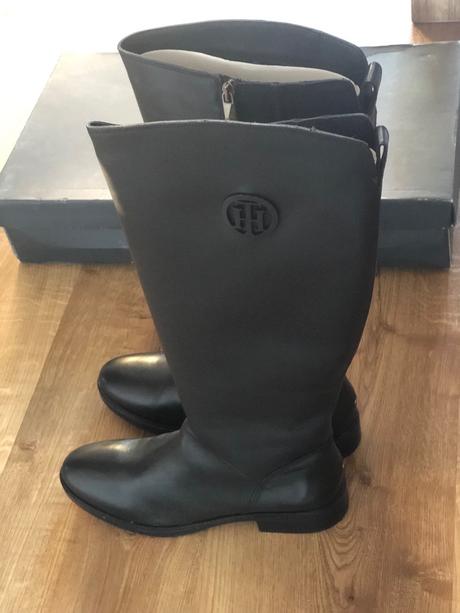 Celokozene cizmy nenosene, tommy hilfiger,42