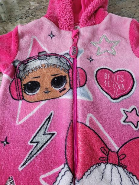 Overal l.o.l surprise, 104