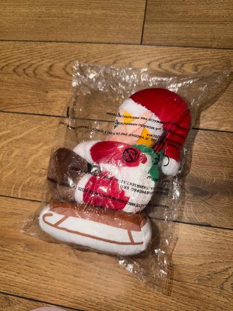 Vianočný plyšový škriatok, 