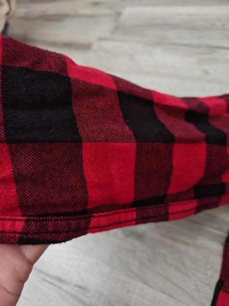 Legíny a košeľa, 152