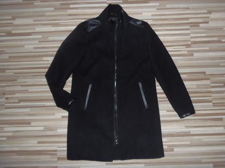 Kabát, only,l