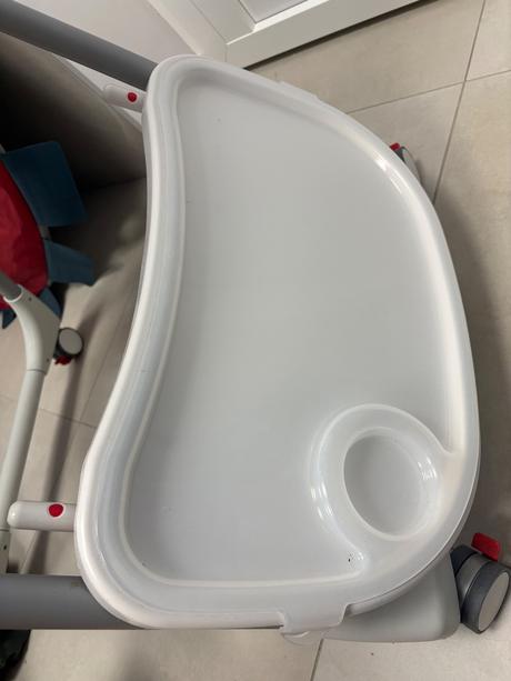 Jedalenska stolicka prima pappa s hrazdou,