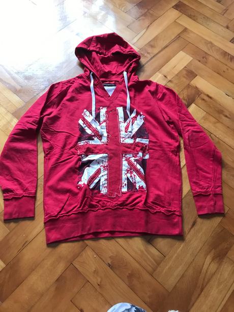 Červená mikina - veľká británia, anglicko, okay,42