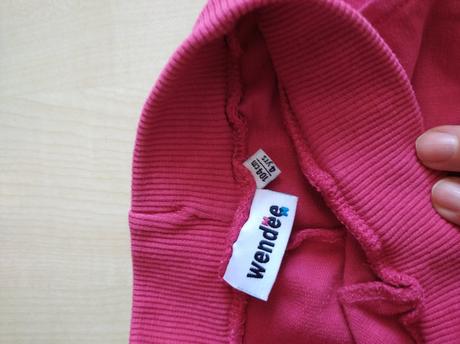 Tepláky s patentom, 104