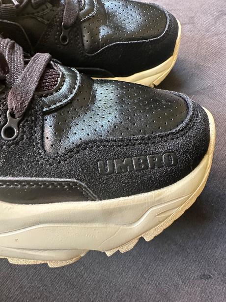 Umbro tenisky, umbro,38