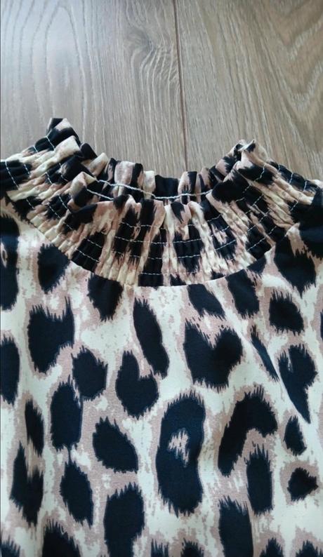 Ľahké leopardie šaty, l