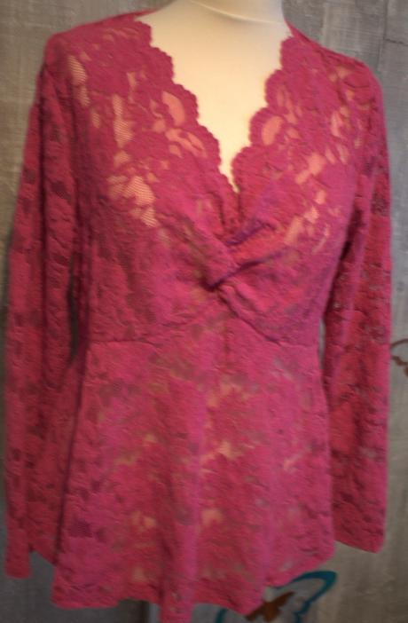 Bläzka z čipky, xl