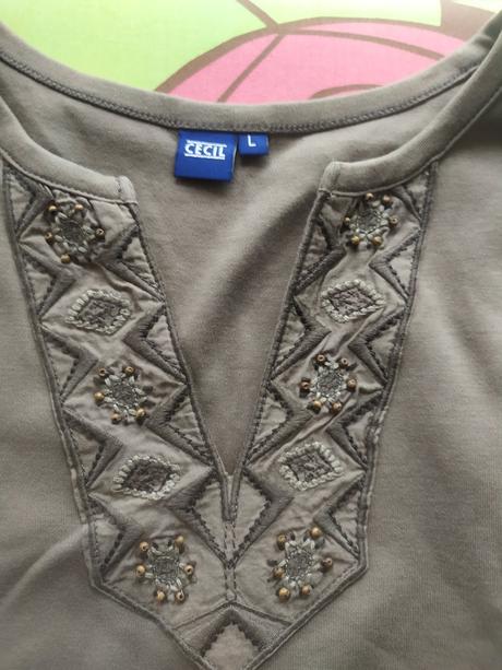 C280 tricko hnede  nenosene, l