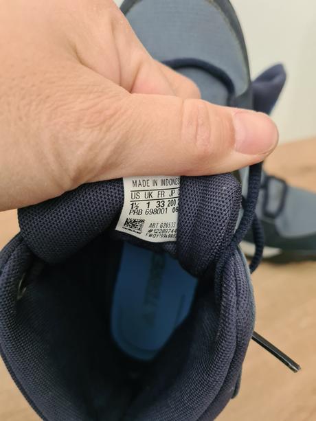 Čižmy s poštou, adidas,33