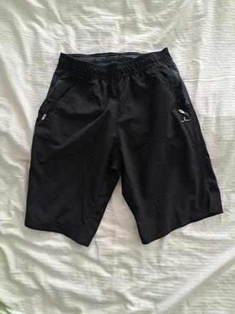 Sortky športové 152-158, decathlon,152