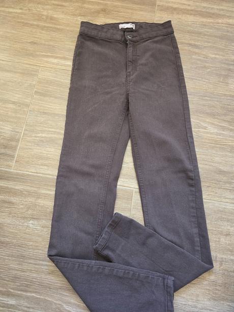 Nohavice č.32, sinsay,32