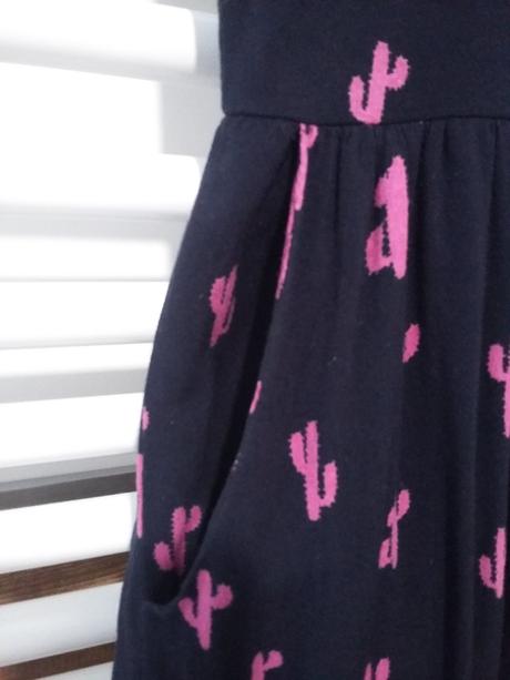 Saty s kaktusmi, yumi,158