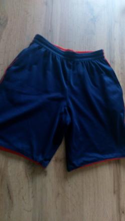 Kratke nohavice, 134