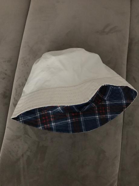 Obojstranný klobúk, tchibo