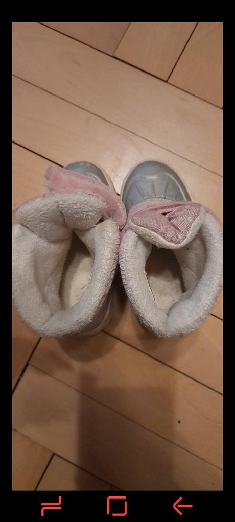 Zimné snehule, lupilu,22