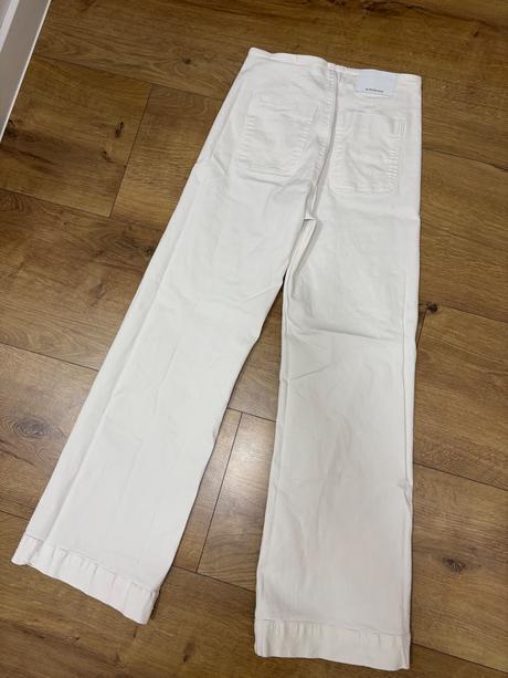 Biele široké nohavice, stradivarius,s