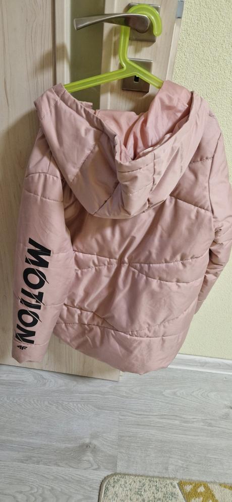 Dievčenská zimná bunda, 146