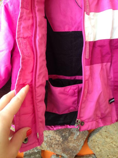 Krasna zimna lyziarska bunda, lupilu,86