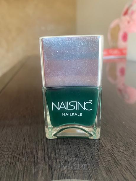 Luxusný lak na nechty, 