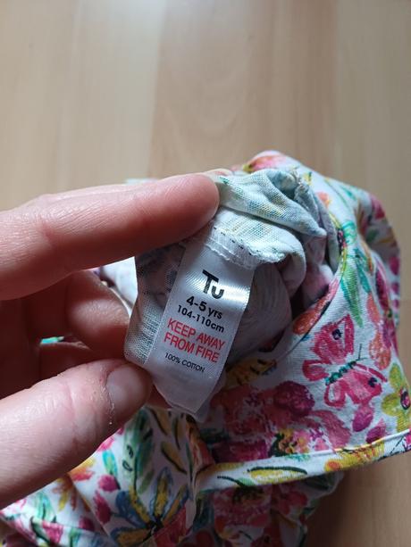 Krásny farebný letný overal, tu,110