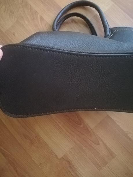 Kožená kabelka, 