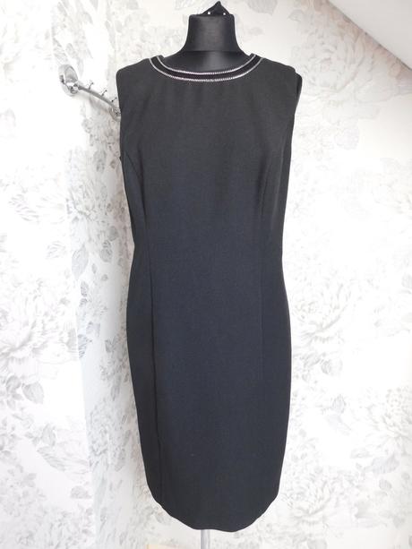 Kvalitne pekne elegantne šaty, s.oliver,42