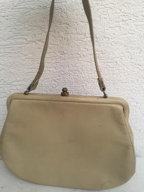 Kabelka starozitna gobelinka s vysivkou kvety,