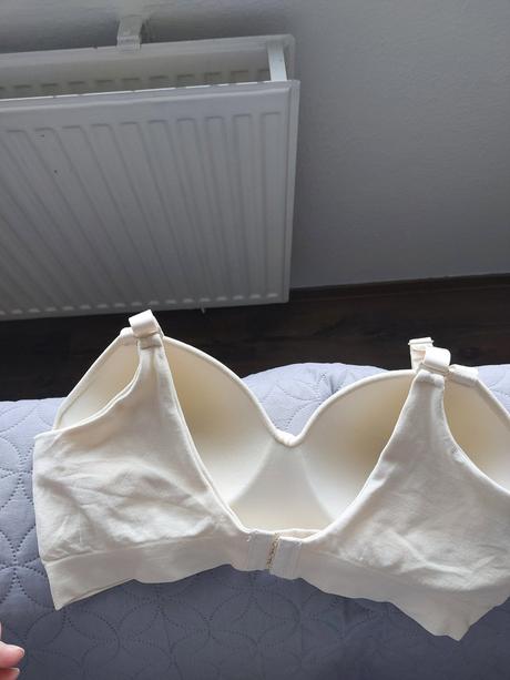 Podprsenka bez kostíc, s