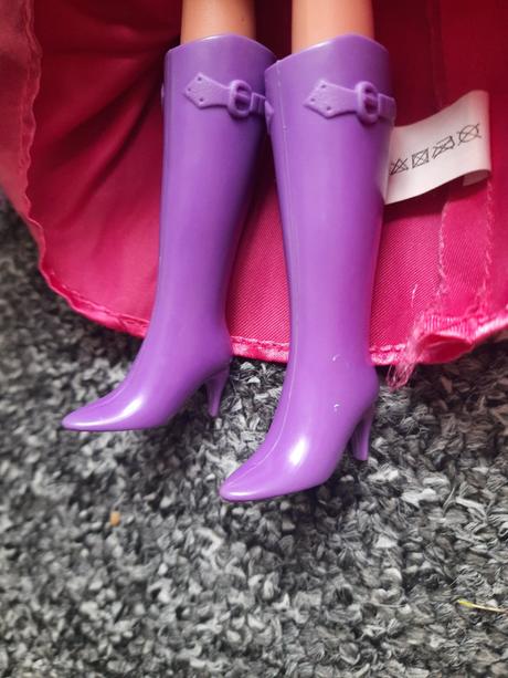 Bábika steffi + hrebeň, 