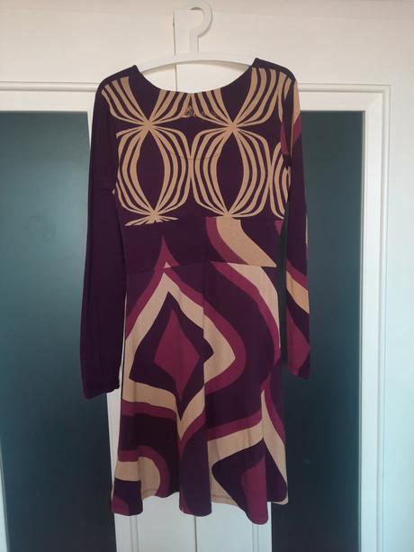 Saty desigual, desigual,l