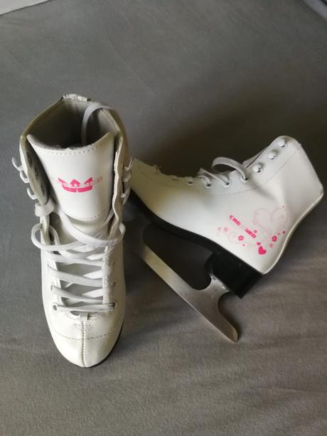 Korčule detské, crowned,31