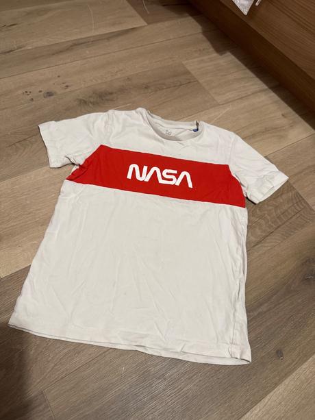 Tricko nasa v.152, 152